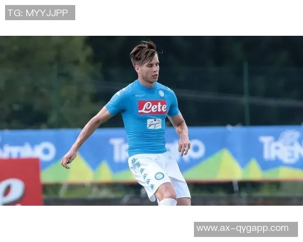 若日尼奥表达对那不勒斯的关注随时准备为意大利国家队贡献力量